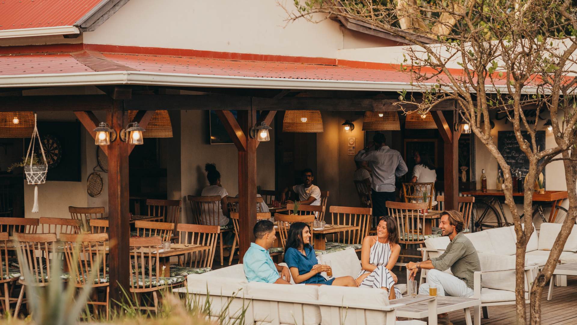 Kaz’alala, reflecting the Mauritian cultural melting pot